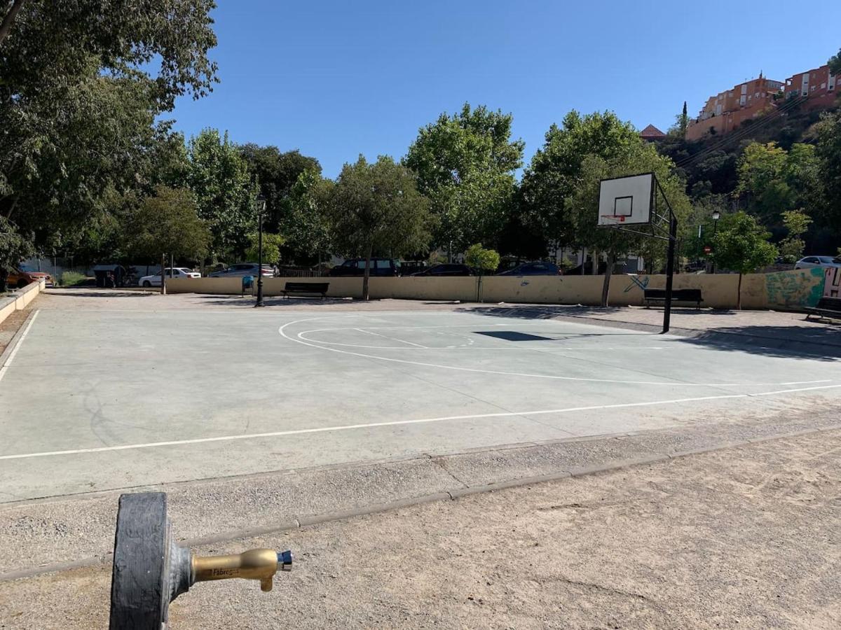 Apartamento En Granada Con Facil Aparcamiento En La Zona 外观 照片